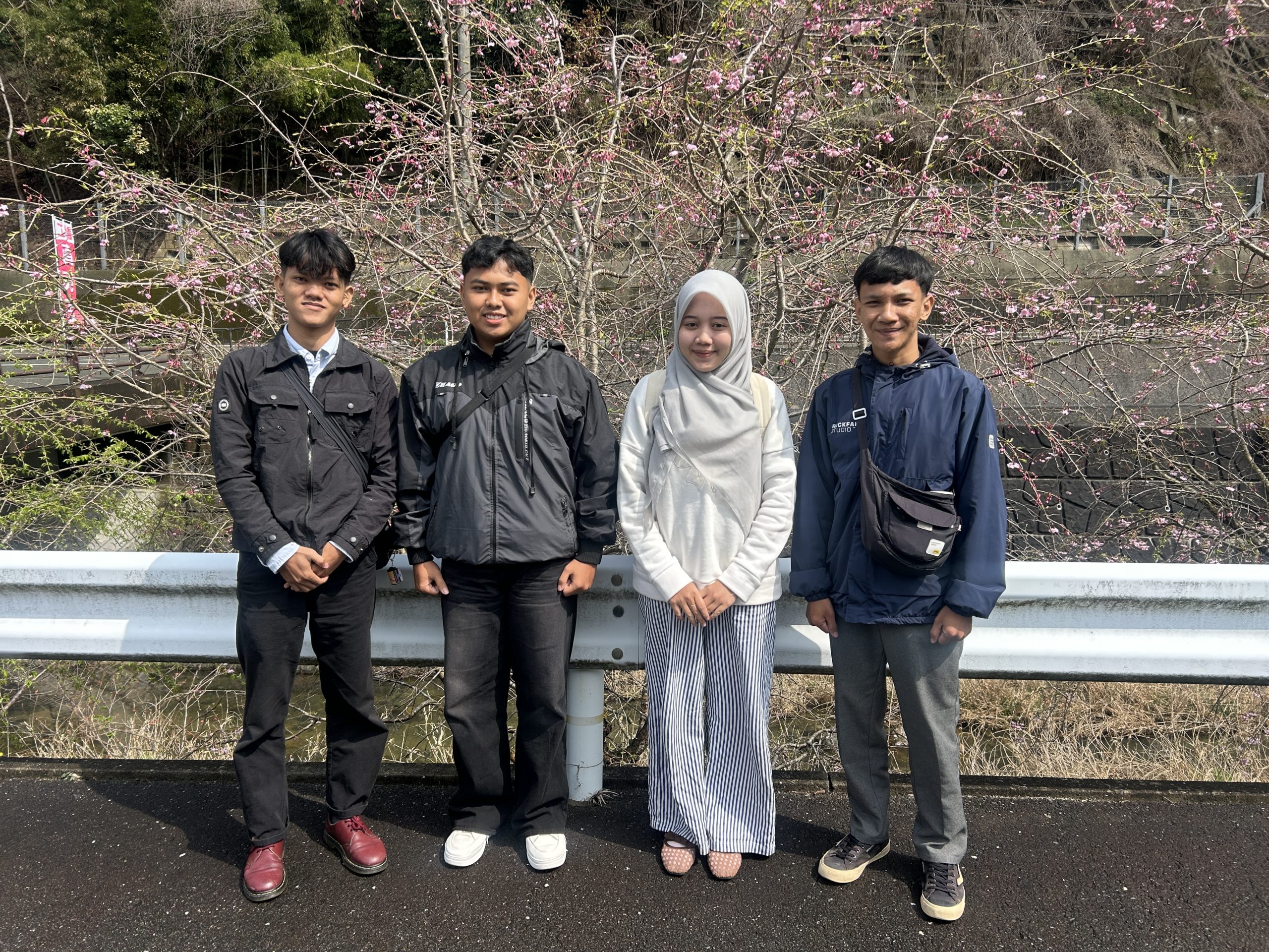 福岡県の飲食料品製造業様に配属しました。（インドネシア人男性3名、女性1名 特定技能）